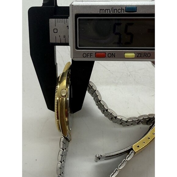 Seiko SQ Presidential Watch Men's Gold Tone Face Bracelet Day Date 5H23-8020 - Picture 8 of 9